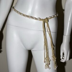 VTG Cowrie Shell Belt With Fringe Boho Hippie Macrame Coastal Cotton Beach CHIC